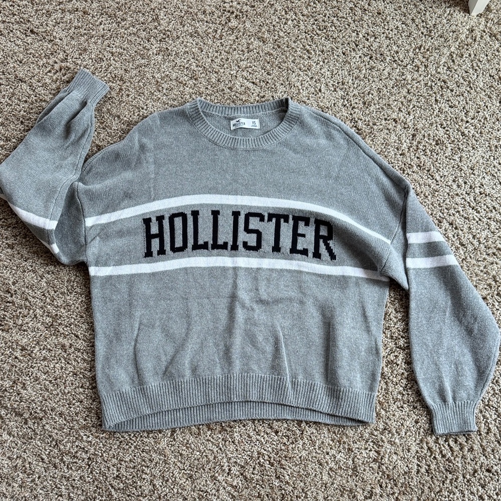 Hollister Heather Gray Pullover with White Stripes